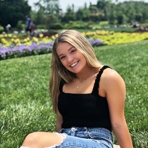 Meet your Posher, Stefannie